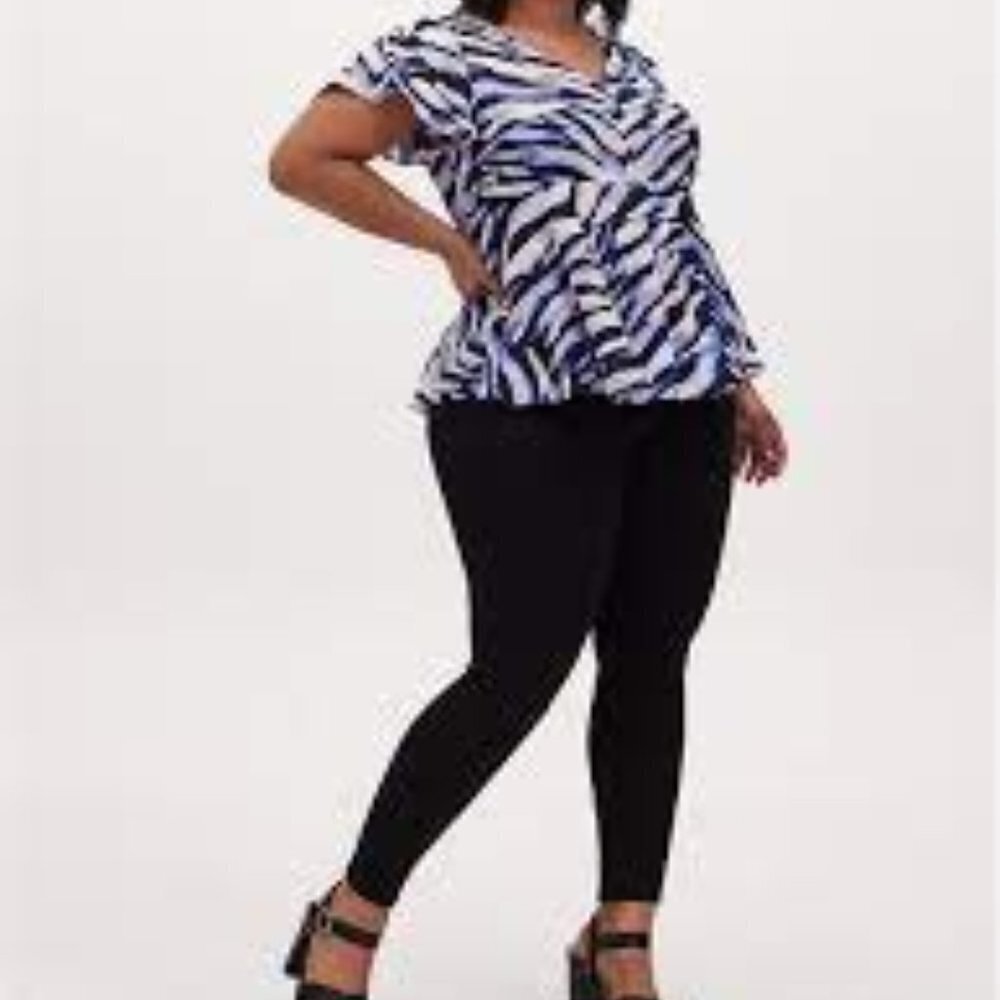 Torrid - NAVY ZEBRA GEORGETTE PEPLUM BLOUSE - Picture 2 of 10